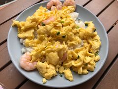 黄袍滑蛋大虾饭-南小馆(迪士尼小镇店)