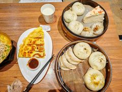 -穿越时尚餐厅(英武中路店)