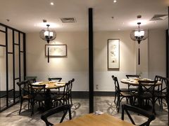 -新梅华·茶点餐厅(石路国际商城店)