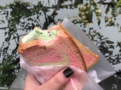 -詹爷爷乌节路街头冰淇淋
