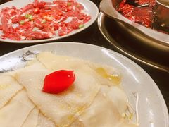 -茅草房·河畔园林火锅