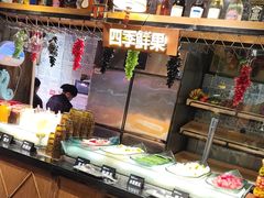 -领鲜活海鲜榴莲自助火锅(东门店)