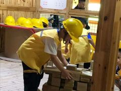 -成都星期8小镇(江宁南路店)