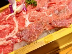 -老牌坊云南鱼豆花火锅(爱建店)