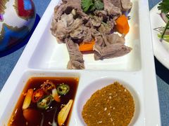 手抓羊肉-清真·卡德尔大叔新疆主题餐厅(龙汇路店)
