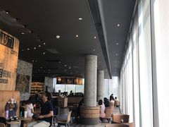 大堂-星巴克臻选(湖滨道店)