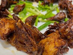 招牌手撕乳鸽-上海小南国(不夜城店)