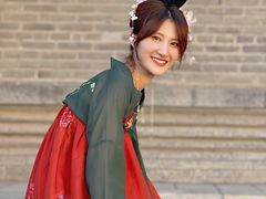 -云锦汉服馆·古典妆造摄影(唐城店)