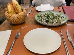 -Golden Lily河内巴黎法越料理餐厅(建国西路店)