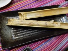 -香巴拉云南餐厅(华莱坞店)