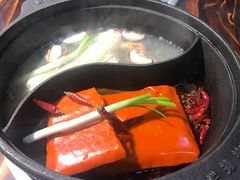 -烂摊摊火锅集市(长安总店)
