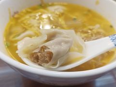 -笑来喜馄饨小笼工坊店(湖滨街店)