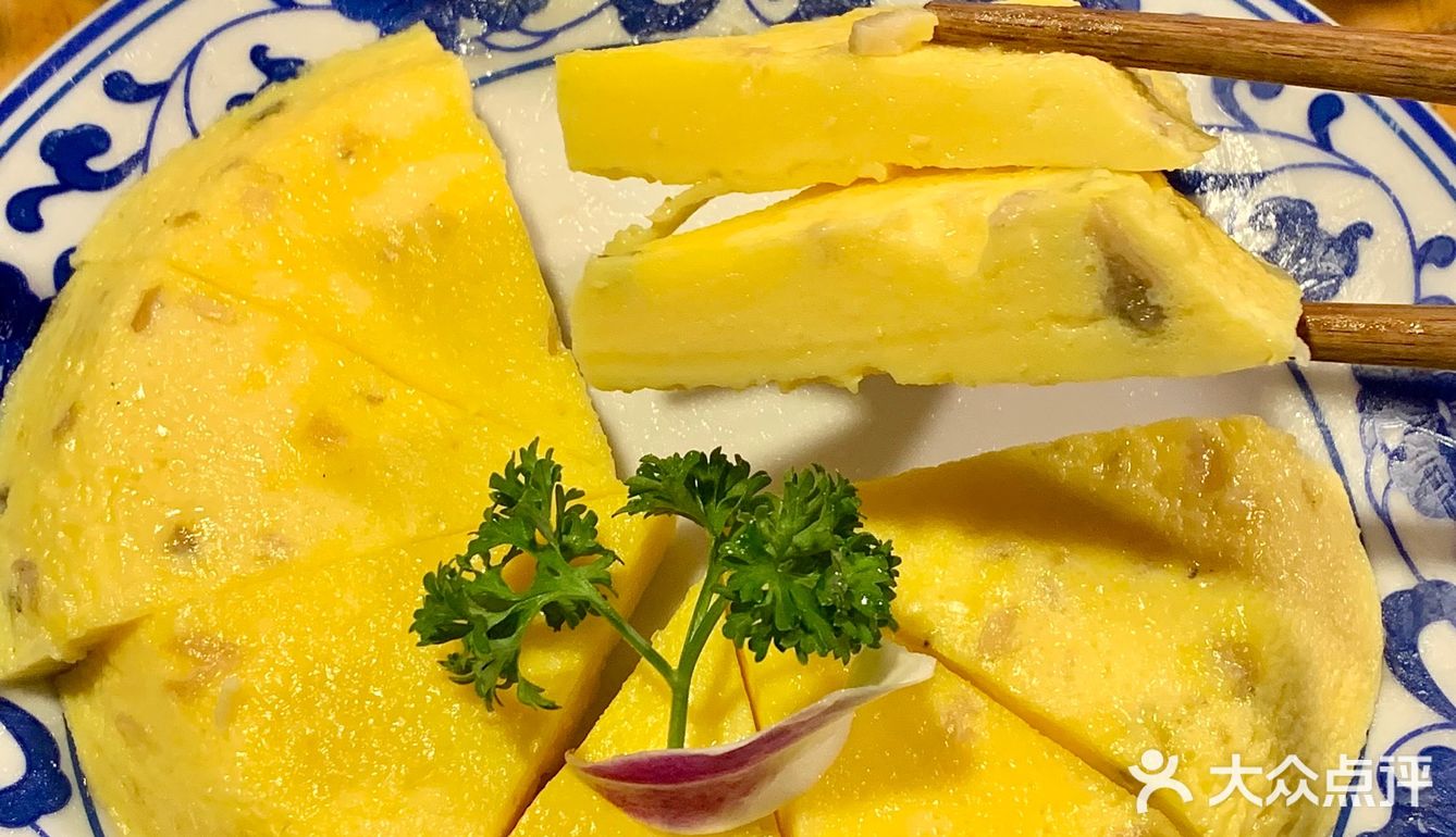 闻着味道穿过巷子找到这家店‼️甜品太绝