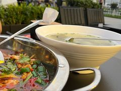 鸡汤海带萝卜汤-蛙兔鸡自贡风味·特色江湖菜(广都店)