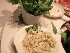 -犇鼎牛潮汕牛肉火锅(新辰里学清路店)
