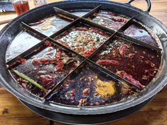 -正南齊北重庆老火锅(光华村直营店)