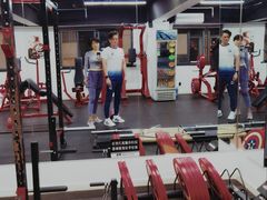 -坚果健身24小时工作室(定西路店)