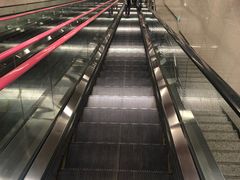 -红土地(地铁站)