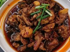 -龙大哥辣子鸡(亚太中心店)