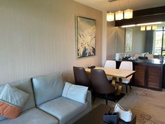 -上海怡沁园度假酒店