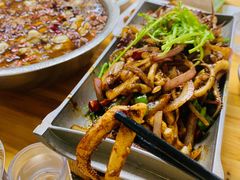 韭香鱿鱼须-黑皮酸菜鱼(三山街店)