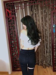 -SALON V