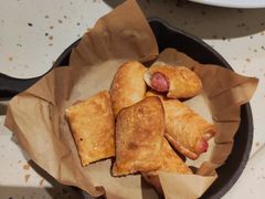 -必胜客(WOW中心城店)