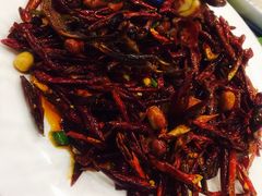 -青瓦餐厅·生鱼片·韩园烤肉(西塔店)