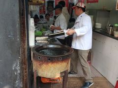 -胡记锅贴·沪上游子老鸭粉丝汤(太原路店)