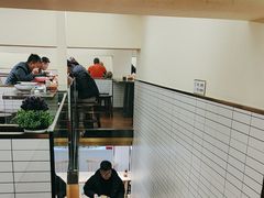 -老新隆牛肉锅贴(新街口店)