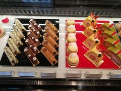 -Salon de The de Joel Robuchon(外滩18号店)