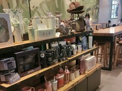 -星巴克(广州百信广场东区店)