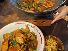 -富正毅三下锅·湘西韵味(天门山索道店)