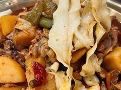 -牛一嘴·兰州牛肉面·大盘鸡(财富中心店)