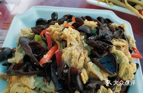 Black Mushroom and Egg Stir-fry