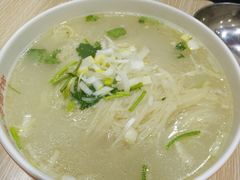 -三姐妹冷面馆(保卫路店)