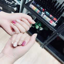 -甲舍美甲美睫艺术馆