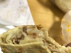 肘子鞋底火烧-宝光熏肉鞋底火烧(新街口店)