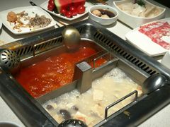 -海底捞火锅鲜切牛肉主题店(长寿路店)