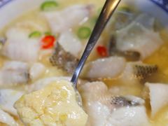 馋嘴豆花鱼-彩蝶谷美食廊·粤式经典南番顺·铁板烧烤泰风味(广州长隆酒店)