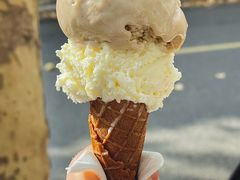 朗姆栗子-Dip in Gelato(富民路店)