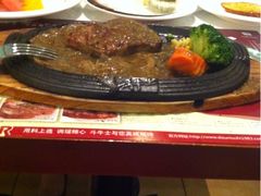 西冷牛排-斗牛士牛排餐厅(协信星光时代广场店)