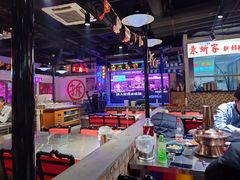 -马路牙子烧烤音乐酒馆(望京店)