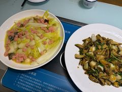 -李氏疙瘩汤·本地海鲜·老烟台菜(所城里店)
