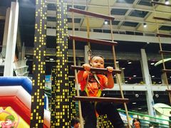 -蒙特利亲子乐园