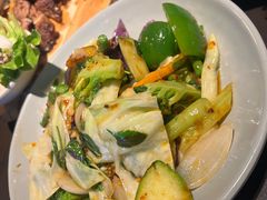 -大头虾越式风味餐厅(光明广场店)