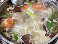 -冒牌富源酸菜猪脚火锅(沐春园店)