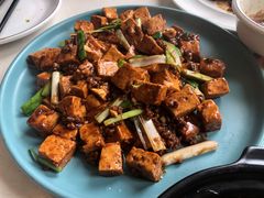 -巢香扣肉馆