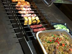 自助取餐区-麦凯伦烧烤·精酿超级工厂店(金桥总店)