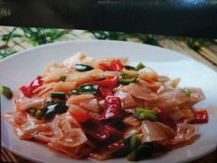 新疆炒面片-阿布都新疆美食